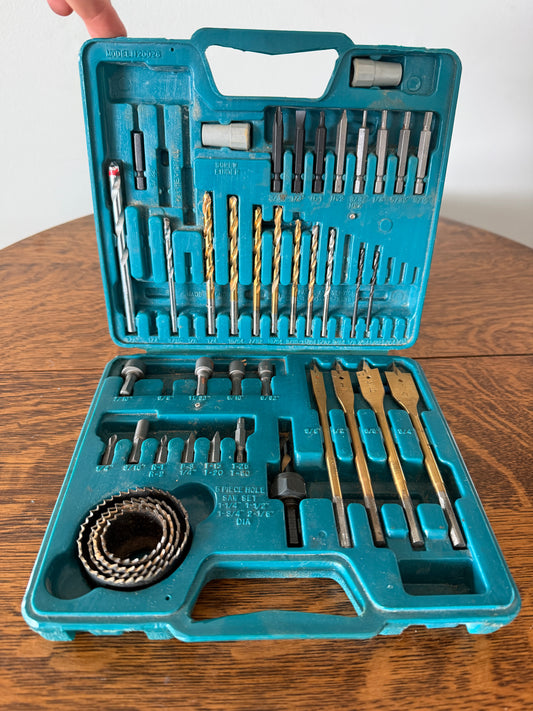 Assorted Drill Bit & Hole Saw Set with Carrying Case