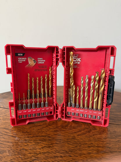 Milwaukee Shockwave Titanium Drill Bit Set with Case – 15 Pieces