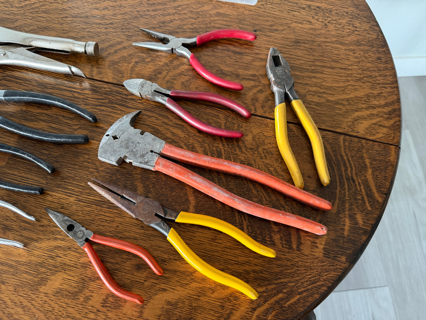 Assorted Hand Tool Lot – Pliers, Cutters & Locking Pliers