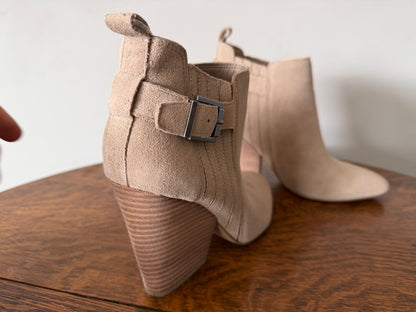 GUESS Women’s Beige Wedge Ankle Boots – Size 7.5