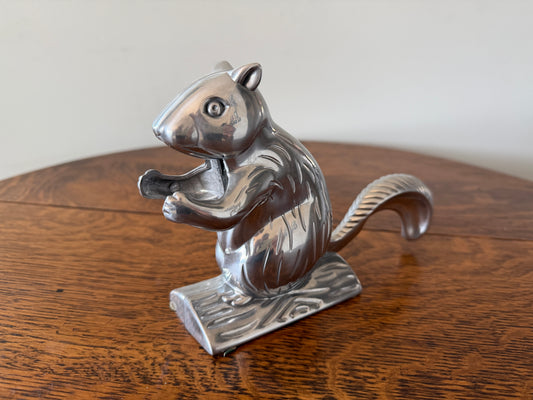 Vintage Metal Squirrel Nutcracker – Decorative Kitchen Tool
