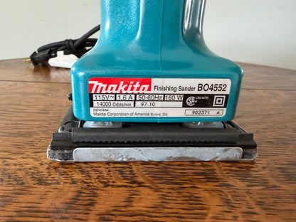 Makita BO4552 1/4 Sheet Finishing Sander – Like New with Dust Bag