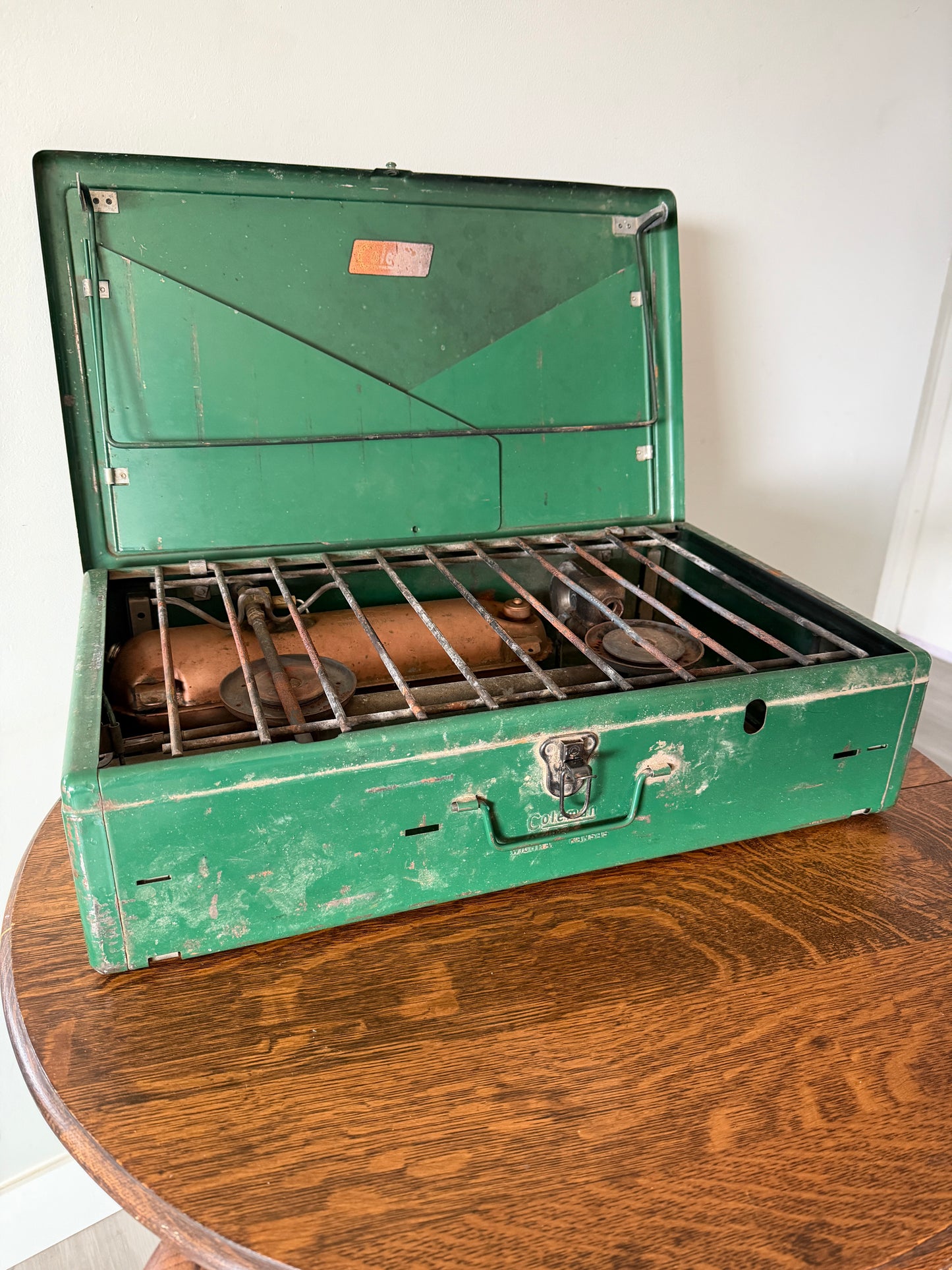 Vintage Coleman 413E 2-Burner Camp Stove – 1950s/60s – Untested